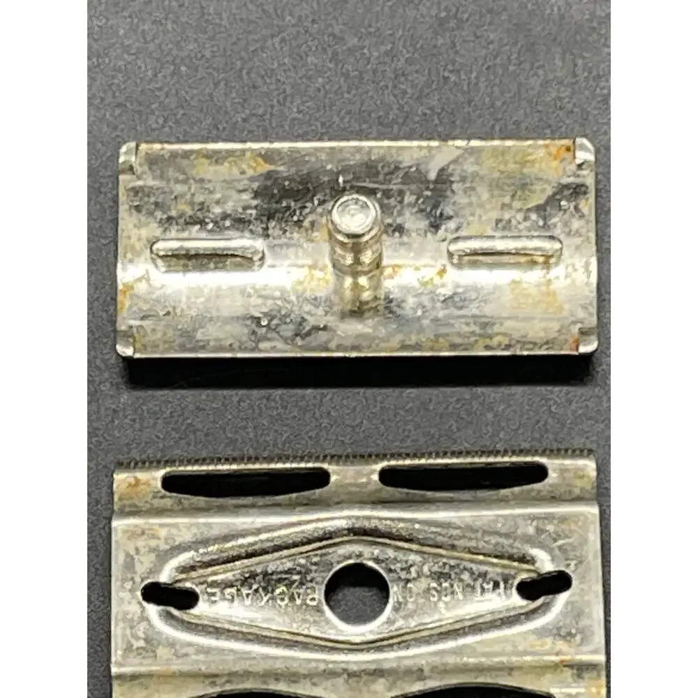 Vintage 1940's Fat Handle Gillette Double Edge Safety Razor *See Photos for Cond